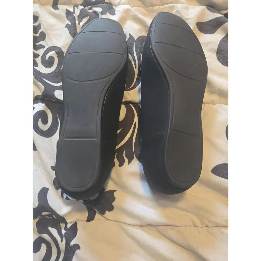 NWT Easy Street Black Snakeskin Texture Comfort Loafers 7 1/2 W - Picture 5 of 5